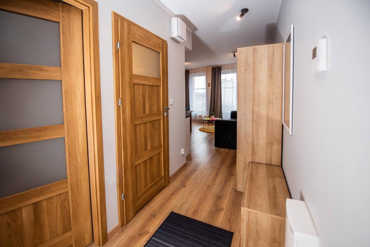 Apartament Miodowa 42 Z Miejscem Parkingowym Красков Екстериор снимка