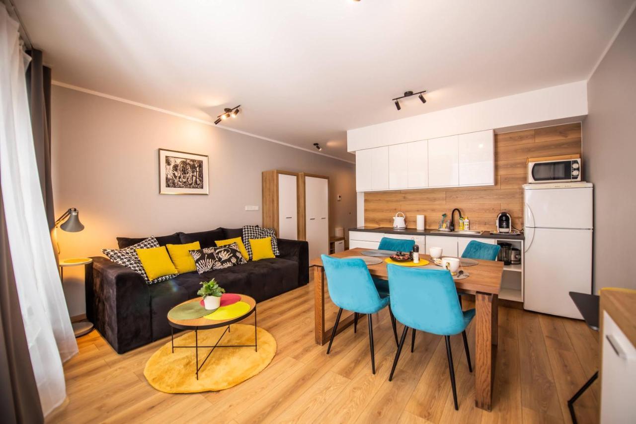 Apartament Miodowa 42 Z Miejscem Parkingowym Красков Екстериор снимка