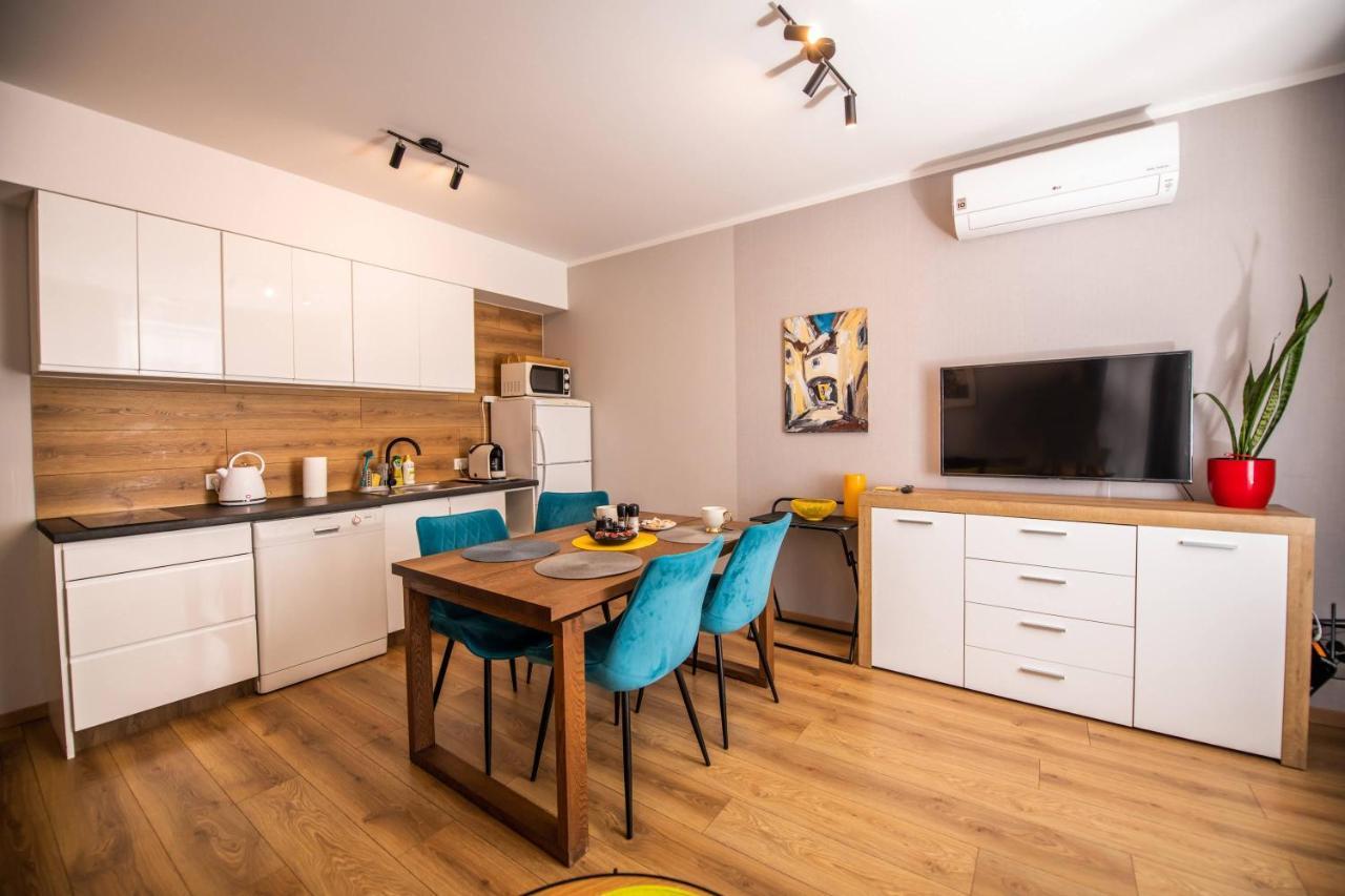 Apartament Miodowa 42 Z Miejscem Parkingowym Красков Екстериор снимка